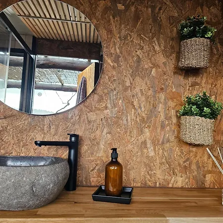 Alpehytte Vina Candaz By Oktheway